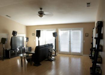 Crafting the Ultimate Home Theater Experience