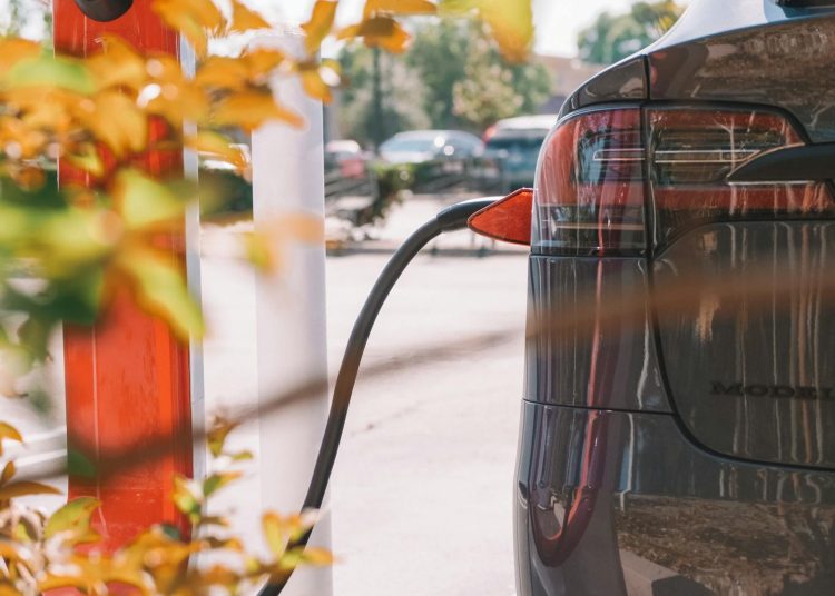 Cutting-Edge Automotive Technologies Transforming the Road Ahead